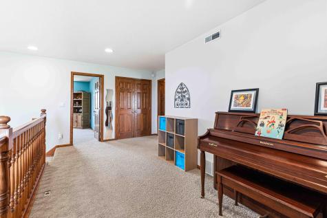 854 32nd Street S Moorhead MN 56560