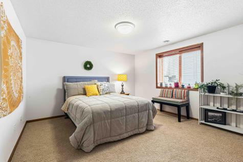 854 32nd Street S Moorhead MN 56560