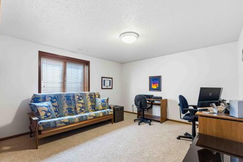 854 32nd Street S Moorhead MN 56560