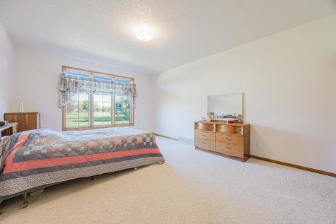 302 Fairway Drive Casselton ND 58012