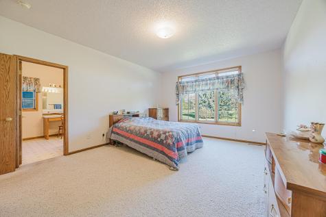 302 Fairway Drive Casselton ND 58012