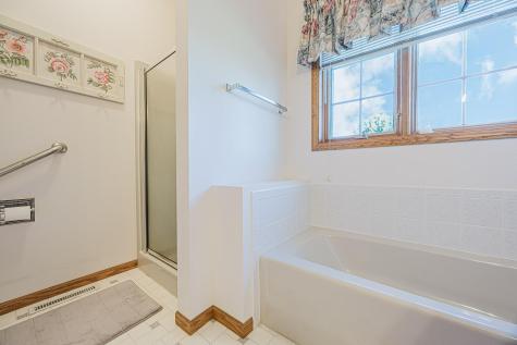 302 Fairway Drive Casselton ND 58012