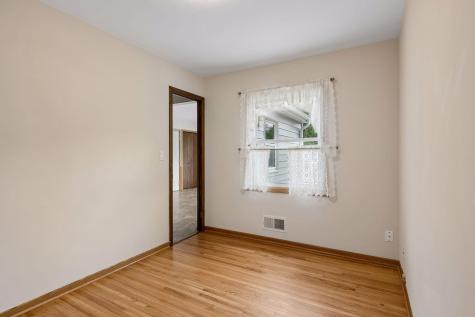 8327 2nd Avenue Bloomington MN 55420