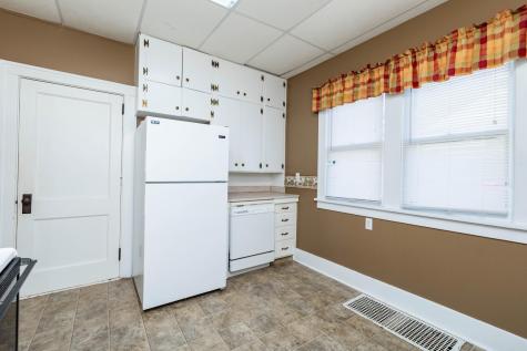 608 Ash Street Lisbon ND 58054