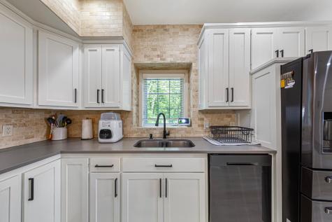 2119 199th Street W Faribault MN 55021