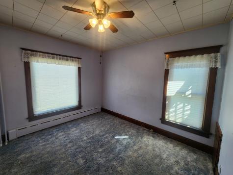 304 2nd Avenue SE Pipestone MN 56164