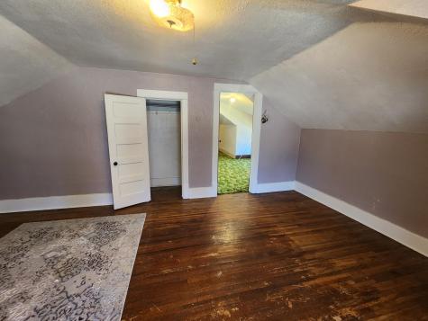 304 2nd Avenue SE Pipestone MN 56164
