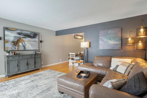5516 France Avenue S Edina MN 55410