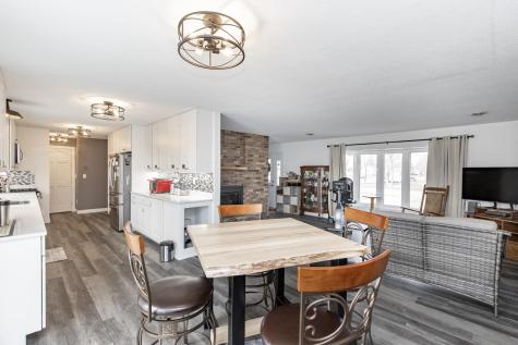 207 4th Avenue SE Hillsboro ND 58045