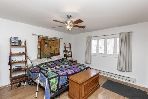 207 4th Avenue SE Hillsboro ND 58045