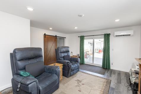 207 4th Avenue SE Hillsboro ND 58045