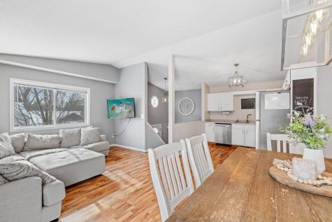 411 E 1st Street Chaska MN 55318