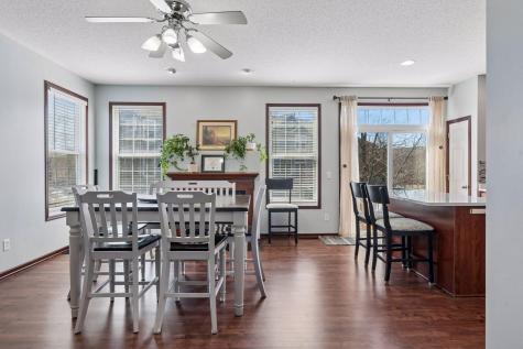 1354 Savanna Drive Shakopee MN 55379