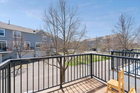 1354 Savanna Drive Shakopee MN 55379