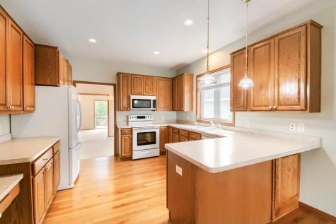 13630 Crosscliffe Place Rosemount MN 55068