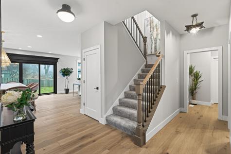 5101 Colonial Drive Golden Valley MN 55422