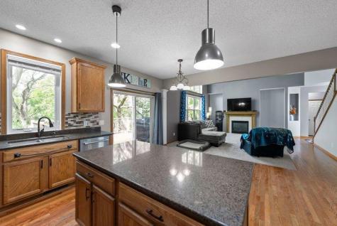7128 Timber Crest Drive S Cottage Grove MN 55016