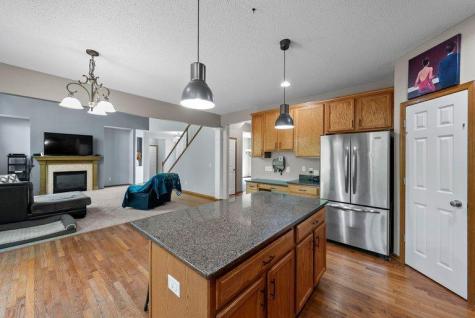 7128 Timber Crest Drive S Cottage Grove MN 55016