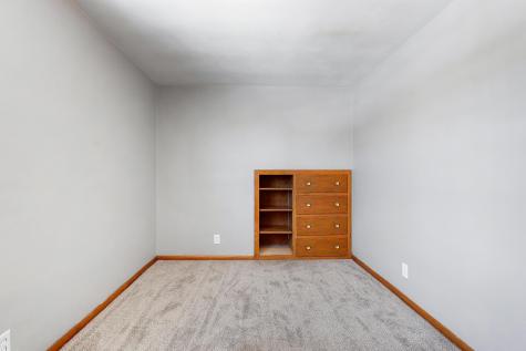 1302 Reaney Avenue Saint Paul MN 55106