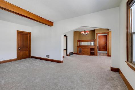 1302 Reaney Avenue Saint Paul MN 55106
