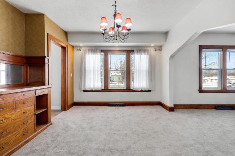 1302 Reaney Avenue Saint Paul MN 55106