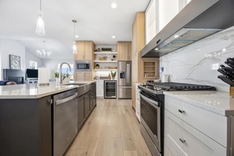 4944 Avery Lane S Fargo ND 58104