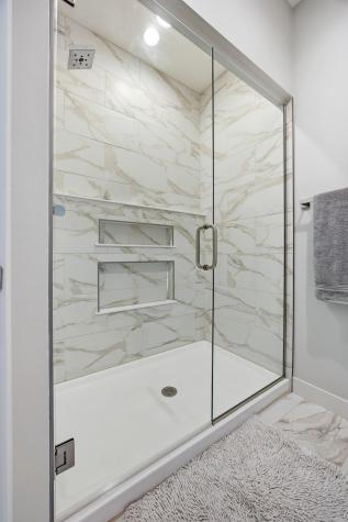 4944 Avery Lane S Fargo ND 58104