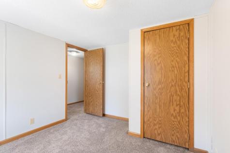 2210 Sundet Lane Faribault MN 55021