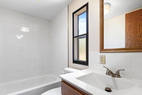 2210 Sundet Lane Faribault MN 55021