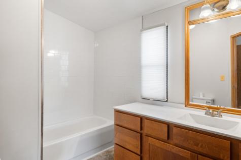 2210 Sundet Lane Faribault MN 55021