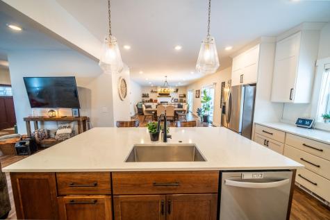 1017 Chester Ave SE Rochester MN 55904