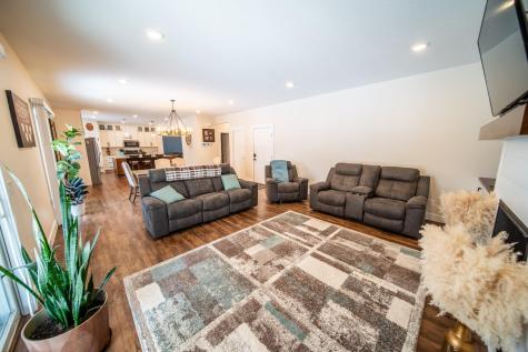 1017 Chester Ave SE Rochester MN 55904