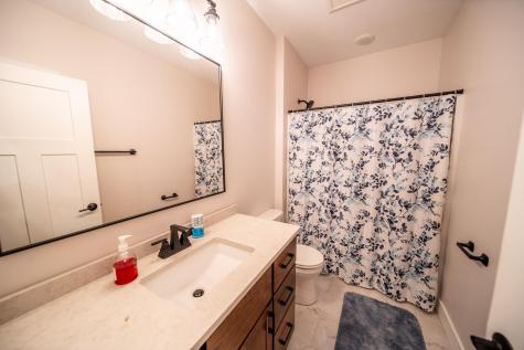 1017 Chester Ave SE Rochester MN 55904