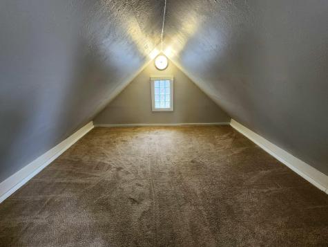 1274 Edgerton Street Saint Paul MN 55130