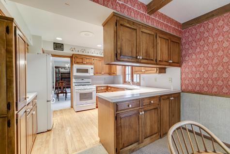 1721 Rhode Island Avenue N Golden Valley MN 55427