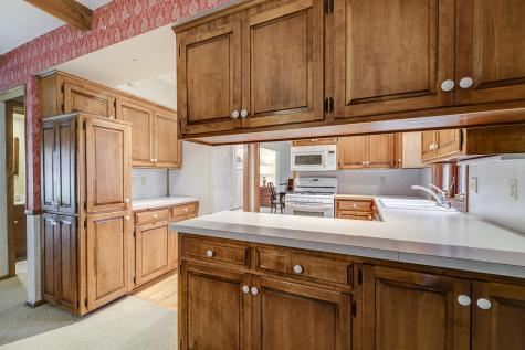 1721 Rhode Island Avenue N Golden Valley MN 55427