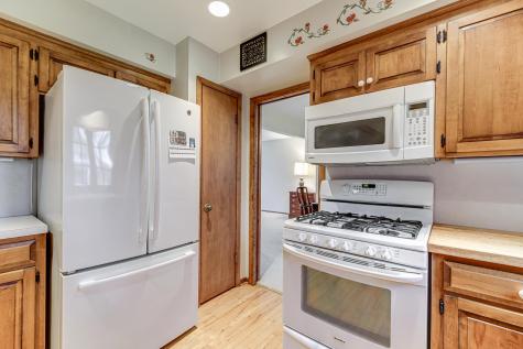 1721 Rhode Island Avenue N Golden Valley MN 55427