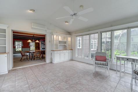 1721 Rhode Island Avenue N Golden Valley MN 55427