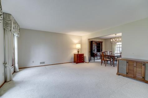 1721 Rhode Island Avenue N Golden Valley MN 55427