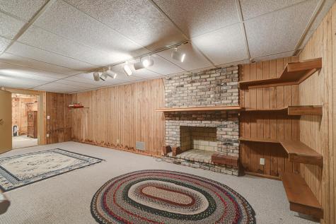 1721 Rhode Island Avenue N Golden Valley MN 55427