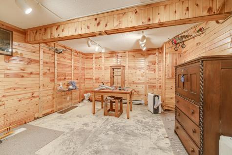 1721 Rhode Island Avenue N Golden Valley MN 55427