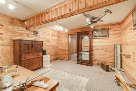 1721 Rhode Island Avenue N Golden Valley MN 55427