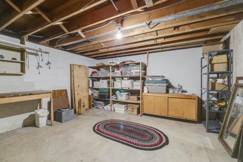 1721 Rhode Island Avenue N Golden Valley MN 55427