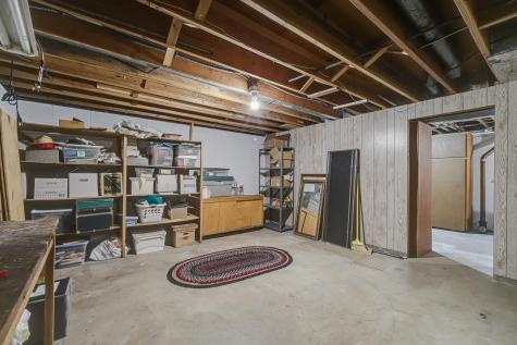 1721 Rhode Island Avenue N Golden Valley MN 55427
