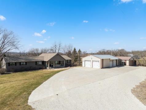 32337 Juniper Road Chatfield MN 55923