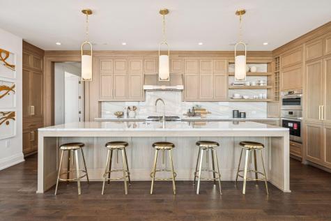 1111 W River Parkway Minneapolis MN 55415