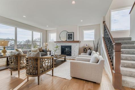 13722 Arrowhead Way Rosemount MN 55068