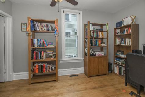 828 Armstrong Avenue Saint Paul MN 55102