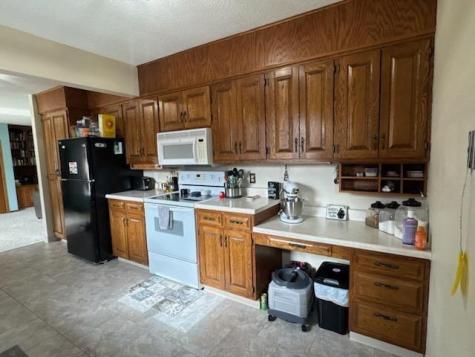 222 Washington Avenue Hatton ND 58240
