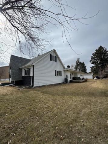 222 Washington Avenue Hatton ND 58240